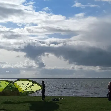 Fischstuebchen Neeberg 度假居