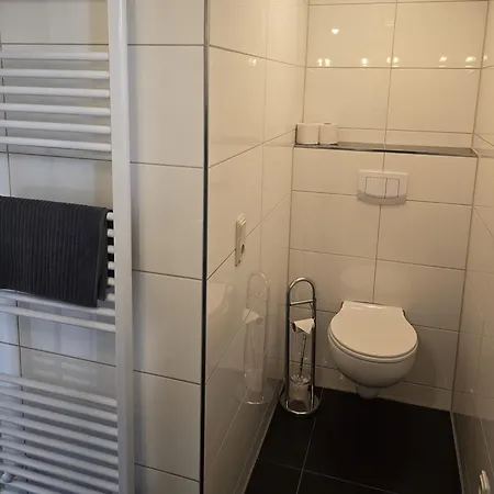 Fischstuebchen Neeberg Ferienhaus Krummin