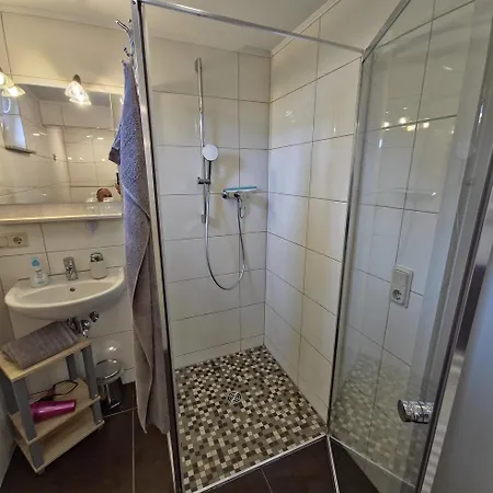 Fischstuebchen Neeberg * Krummin