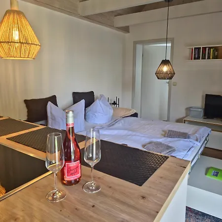 Fischstuebchen Neeberg * Krummin